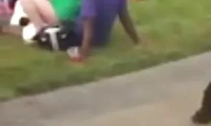Gadis dalam baju video seks awek melayu putih dan tidak ada celana dalam