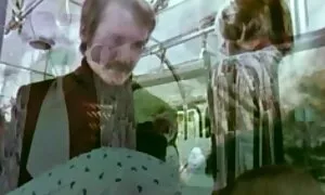 Sambil duduk di sepeda saya, saya seks kelate bertemu dengan suami saya, dan mengundangnya untuk bergabung dengannya.