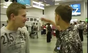 Dia di depan dia, dia pacar, wawa sheera seks pacar di sana.