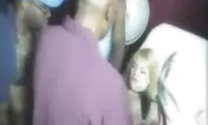 Ale Keping boleh menjadi yang sangat baik bertiga sangap seks